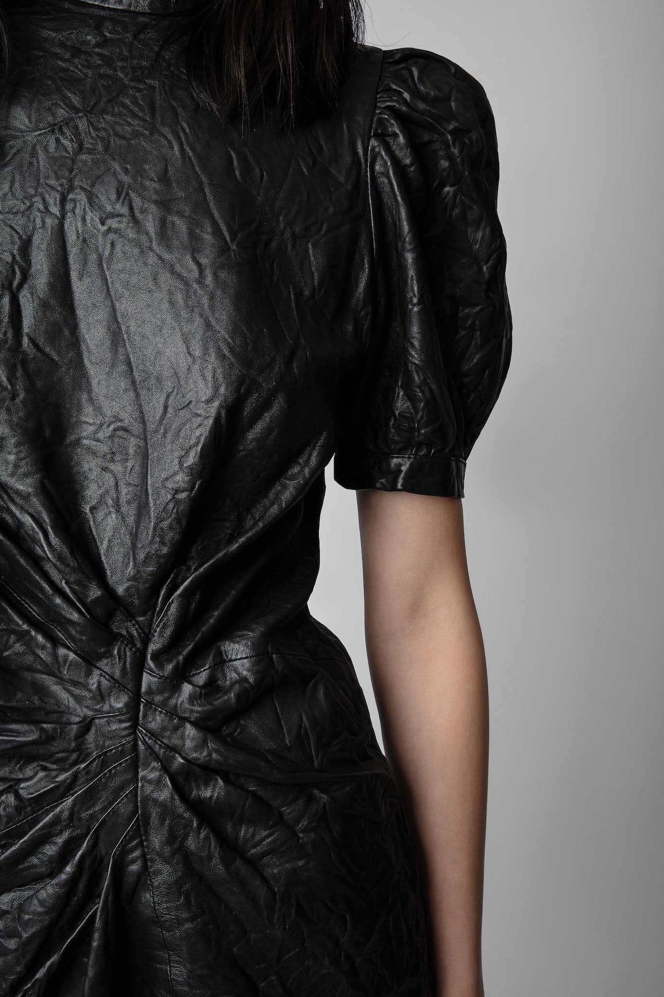 Kleid Rixe aus Knitter Leder - Schwarz