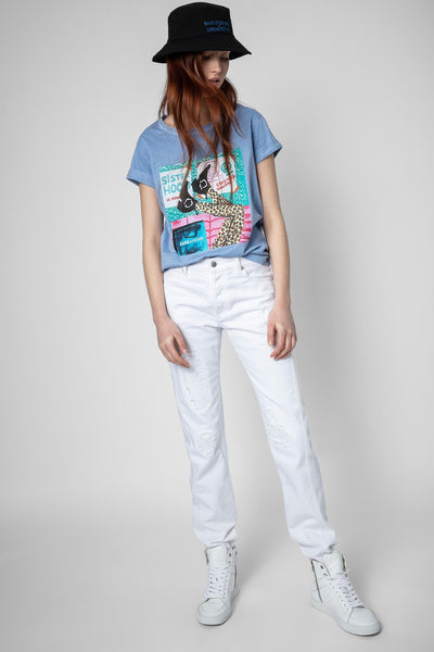 Damen-T-Shirt von Madig & Voltaire in Oxford Blue mit Rundhals und violettem Band of Sisters Frontprint.