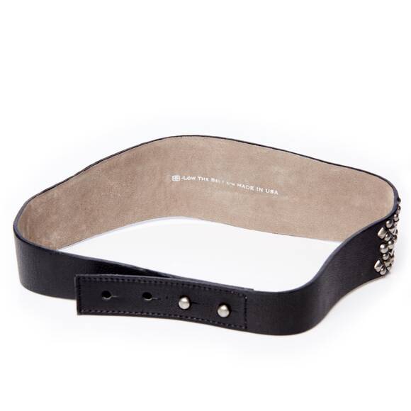 Leather waist belt with studs