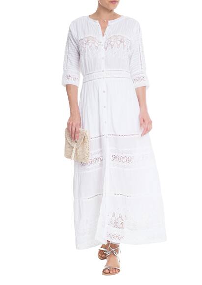 Langes schwarzes Baumwollkleid mit Spitzeneinsätzen, kurzen Ärmeln und durchgehender Knopfleiste im romantischen Stil.